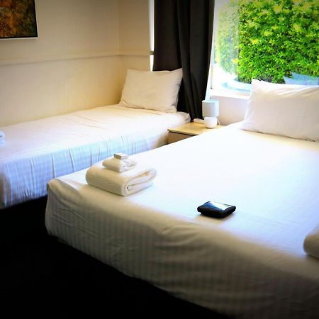 The Commercial Hotel Motel Chinchilla Dış mekan fotoğraf